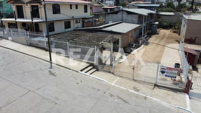 GRAN OPORTUNIDAD DE TERRENO EN VENTA CON CONSTRUCCION
