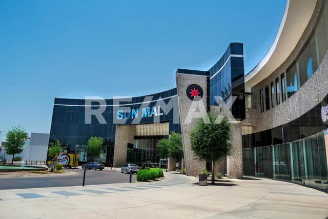Locales en renta en Plaza Sunmall de Hermosillo, Sonora.