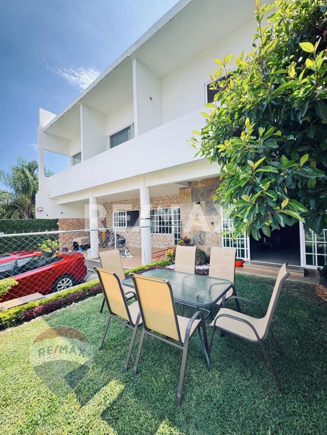 Venta de casa en Ampliación Bugambilias, Jiutepec, Morelos…Clave 5061