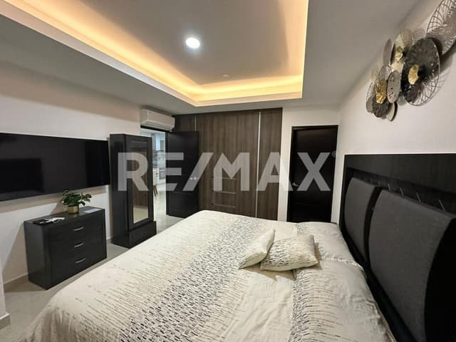 Condominio en Venta en Sunset View