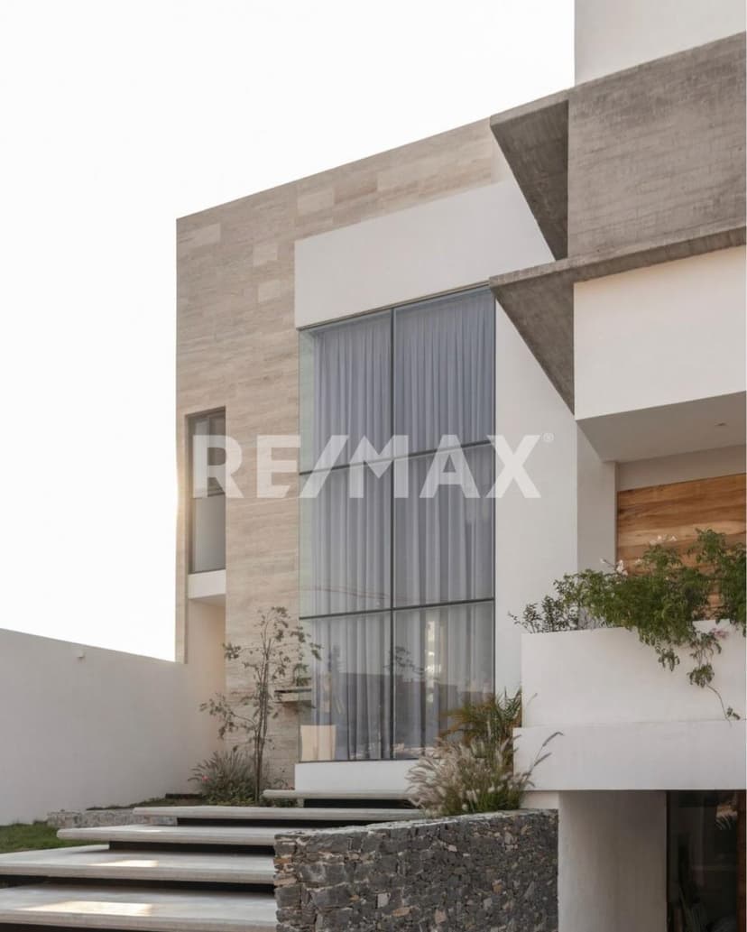 Gallery preview 3