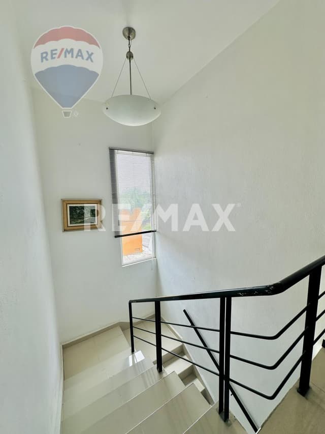 Venta de casa sola con alberca en Delicias, Cuernavaca, Morelos...Clave 5066