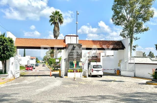 CASA EN VENTA 1 PISO CAMPESTRE SAN JUAN DEL RIO RCV240718-JBA