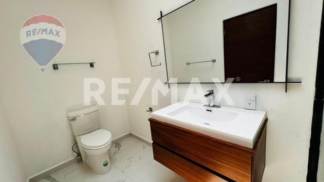 Venta de casa cerca del centro de Cuernavaca, Morelos...Clave 5076