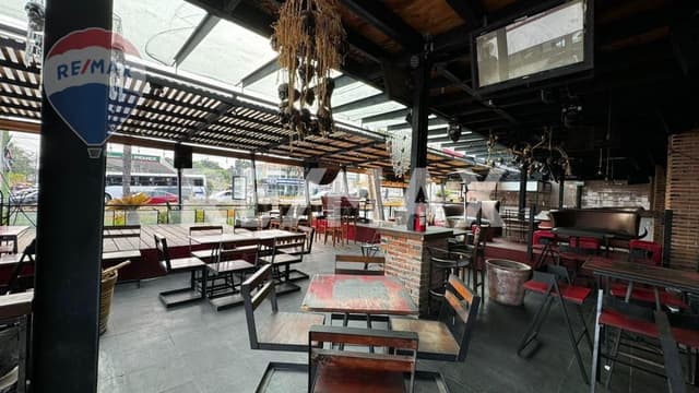 Renta de local comercial, Av. Domingo Diez, Cuernavaca, Morelos...Clave 5077