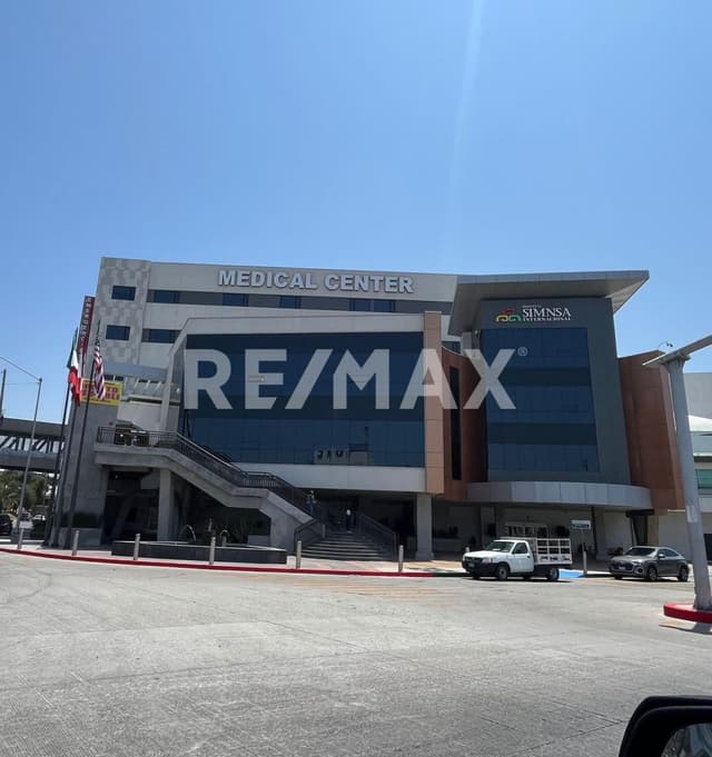 CONSULTORIO EN RENTA DE 33.1 M2, EN SIMNSA, EN ZONA URBANA RIO TIJUANA, B.C.