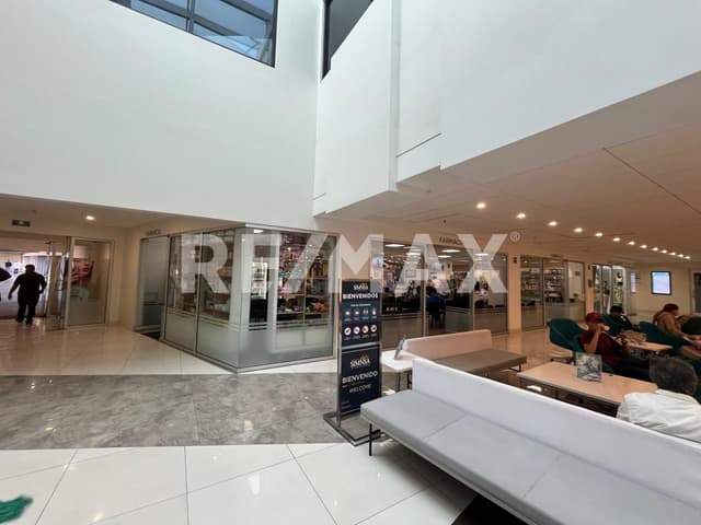 CONSULTORIO EN RENTA DE 33.1 M2, EN SIMNSA, EN ZONA URBANA RIO TIJUANA, B.C.