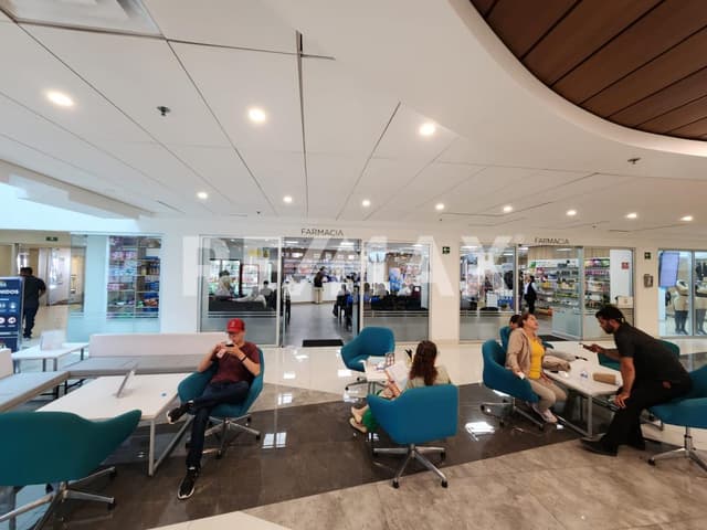 CONSULTORIO EN RENTA DE 33.1 M2, EN SIMNSA, EN ZONA URBANA RIO TIJUANA, B.C.