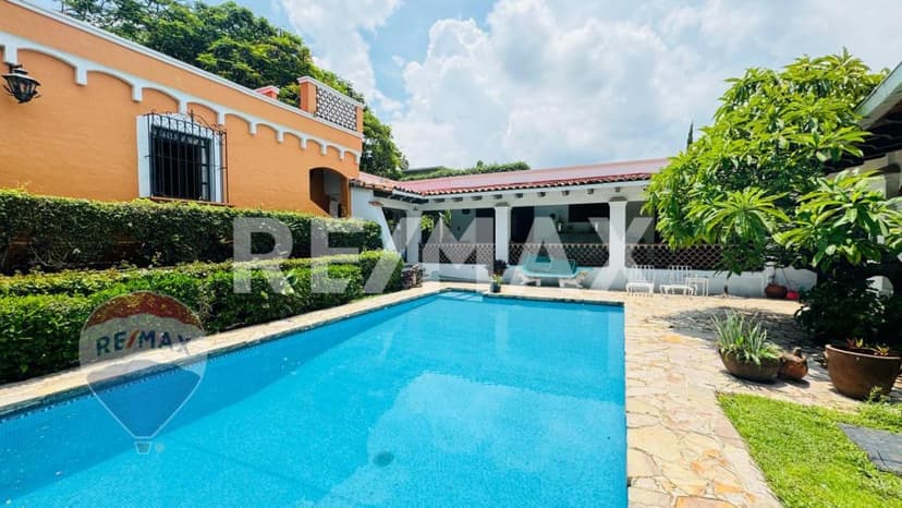 Venta de casa, Las Palmas, Cuernavaca, Morelos...Clave 5085
