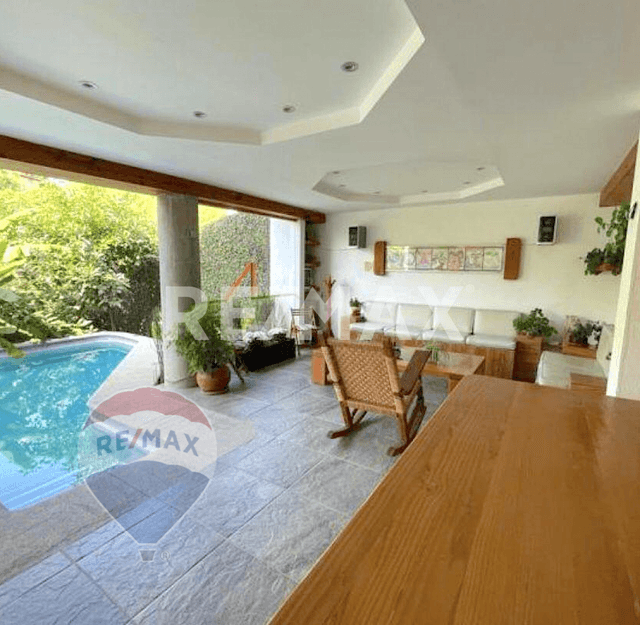 Venta de casa en Lomas Tzompantle, Cuernavaca, Morelos...Clave 5087