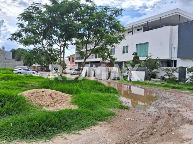 TERRENO EN VENTA EN LA CUCHILLA, ZAPOPAN