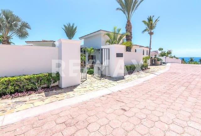 Casa Colina Casa Colina 22 / San Jose Corridor,