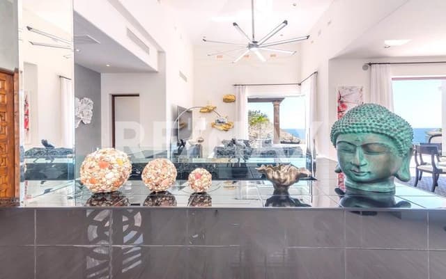 Casa Colina Casa Colina 22 / San Jose Corridor,