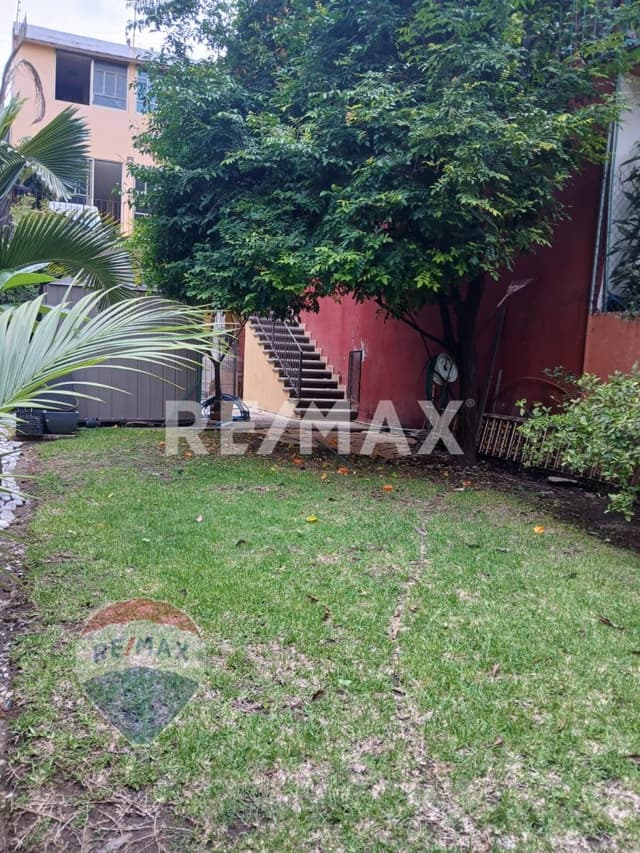 Venta de casa en fraccionamiento, Chipitlán, Cuernavaca, Morelos...Clave 5092