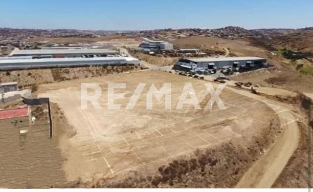 Terreno En Plataforma Industrial 