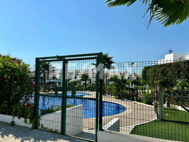 Departamento amueblado en Azul Marino Condos
