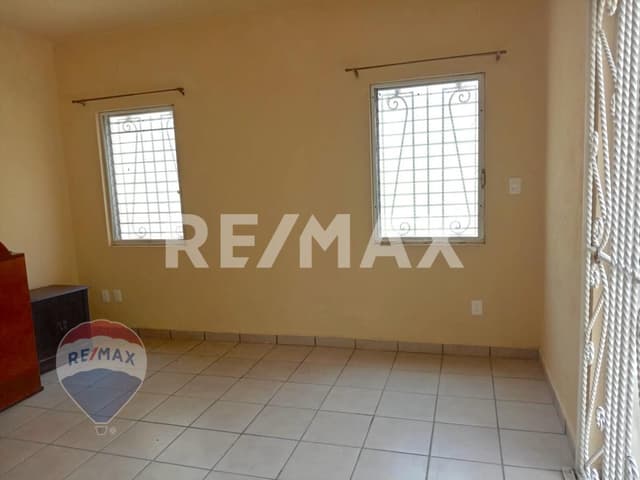 Casa en Hacienda de las Flores, Jiutepec, Morelos, sólo contado…Clave 5096