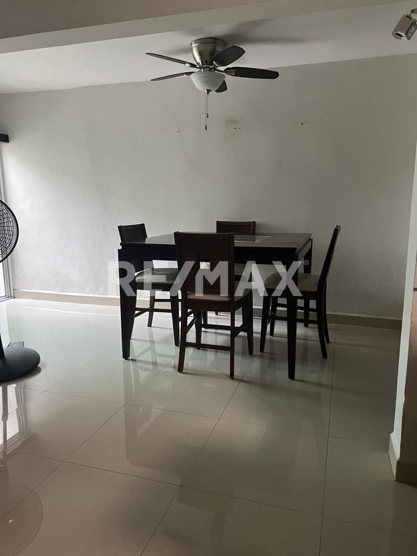 CASA EN VENTA EN COL. SAN JEMO 