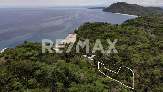 Lote 1,362.71 m2 en Playa Los Venados en LO DE MARCOS 