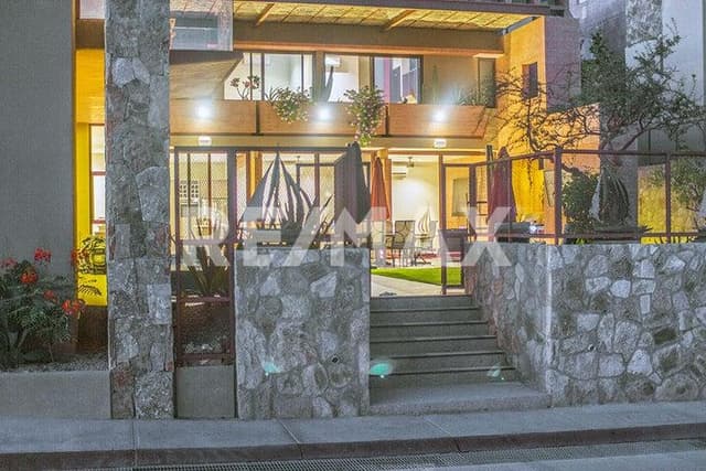 Ladera Lot 14 Via Ladera / San Jose Corridor