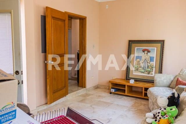 CASA SIXTY FIVE 65 P.º Finisterra / San Jose del Cab