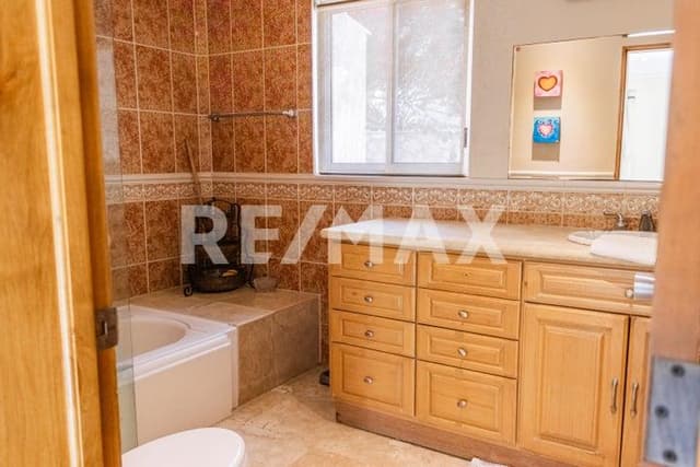 CASA SIXTY FIVE 65 P.º Finisterra / San Jose del Cab