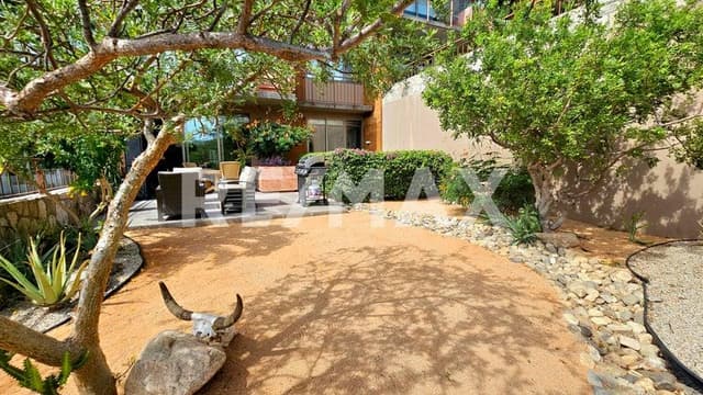 Ladera 1-BR w/Backyard Condo 303/ San Jose Corrido