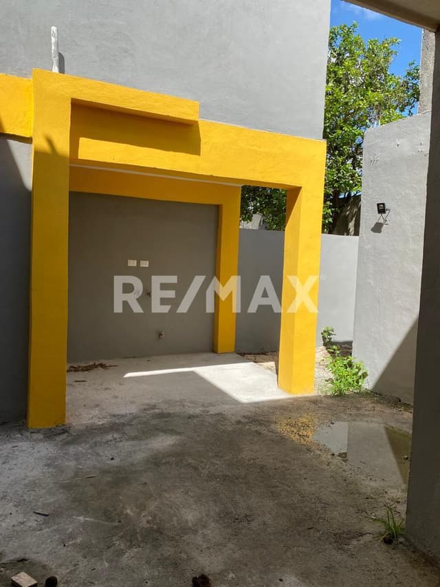 Amplia Casa con 6 Recámaras en Colonia Miguel Alemán, Mérida