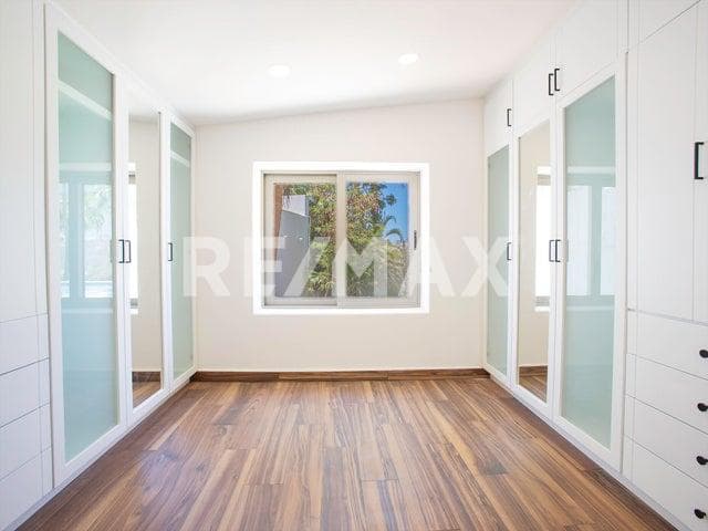 29 REMODELED & FINANCING AVAILABL
