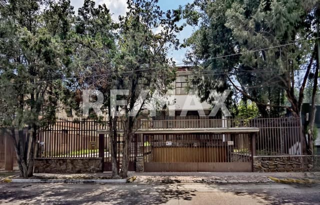 Casa para remodelar en Vallarta Poniente