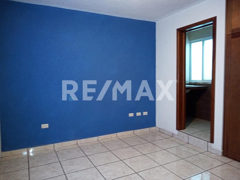Casa En Venta en Loma Bonita I
