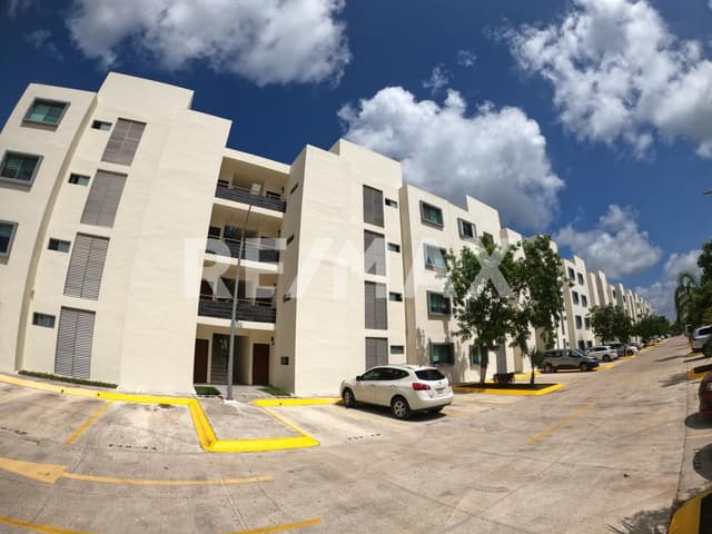 VENTA DEPARTAMENTO EN MIDTOWN, LONG ISLAND. HUAYACAN CANCUN