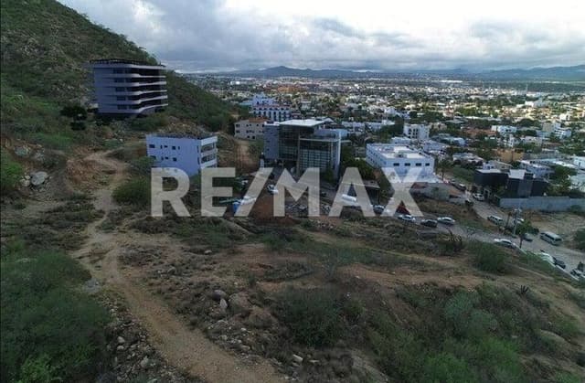 Skytown 3405 12 de octubre 405