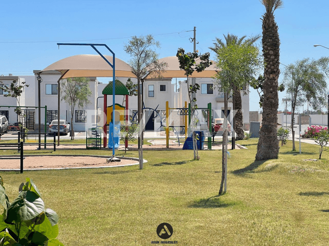 SE RENTA CASA NUEVA EN CORCELES RESIDENCIAL