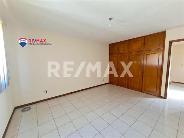Renta de casa en Cuernavaca, Col. Las Palmas...Clave 5114