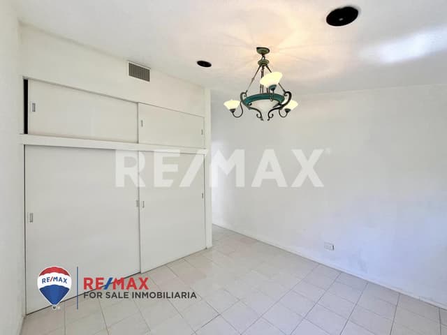 Venta de casa en Lomas de Cuernavaca, Temixco, Morelos...Clave 5116