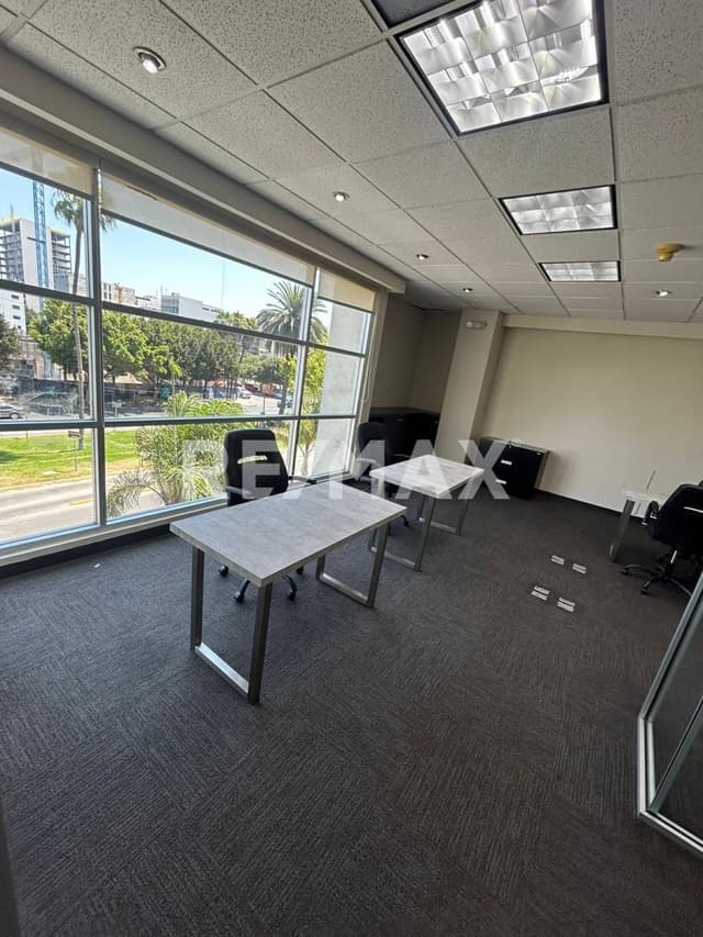 OFICINAS EN RENTA EN ZONA URBANA RIO TIJUANA, B.C.