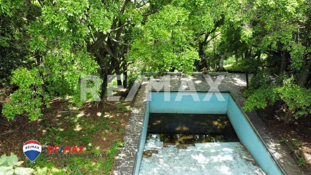 Venta de terrenos, dos frentes, Col. Jiquipan, Cuernavaca, Morelos...Clave 5119