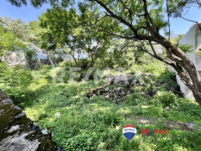 Venta de terreno en privada, Las Fuentes, Jiutepec, Morelos...Clave 5120