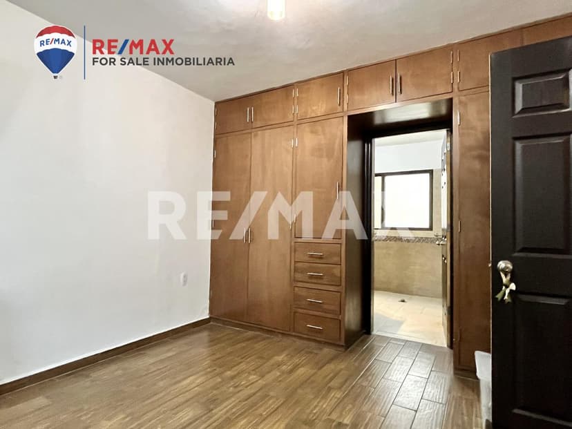 Casa sola, Las Granjas, Cuernavaca, Morelos (Cesión de Derechos)...Clave 5121