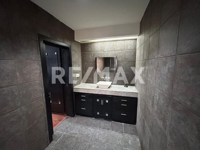 Privada Villanova Diamante, amplia residencia.