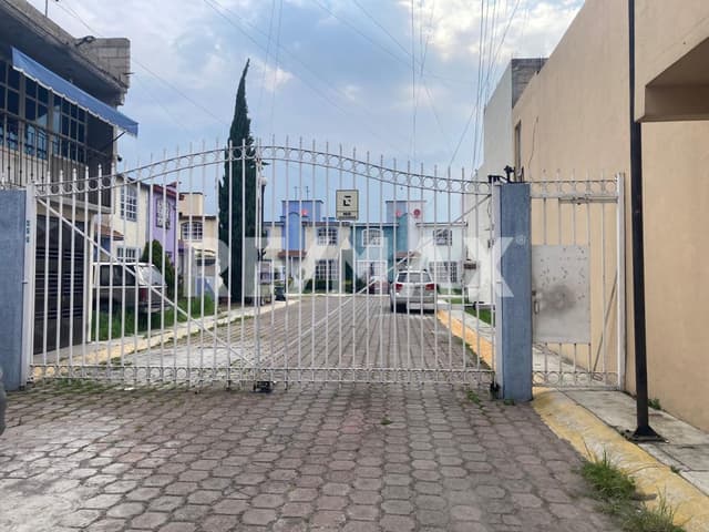 Casa en Venta en Sauces V, Toluca 