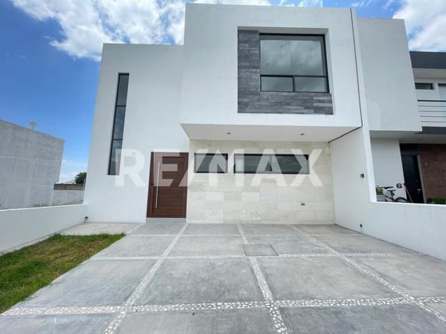 Venta Casa nueva San Isidro Juriquilla