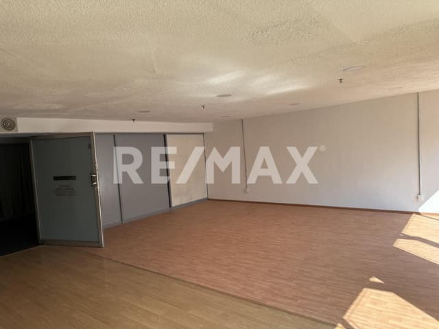 LOCAL COMERCIAL EN RENTA EN VALLARTA PONIENTE, GUADALAJARA