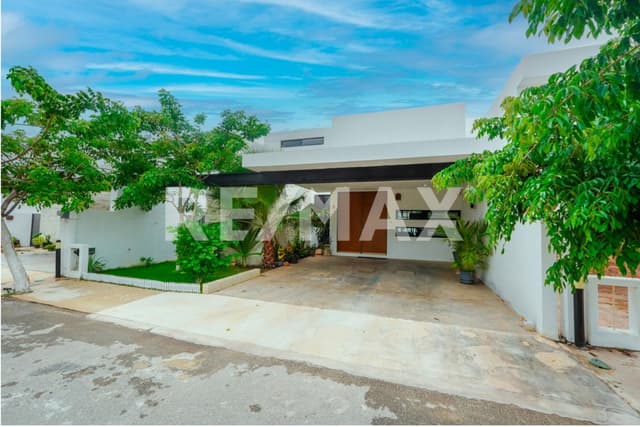 Casa en venta en Privada Canaria Equipada, Norte de Mérida