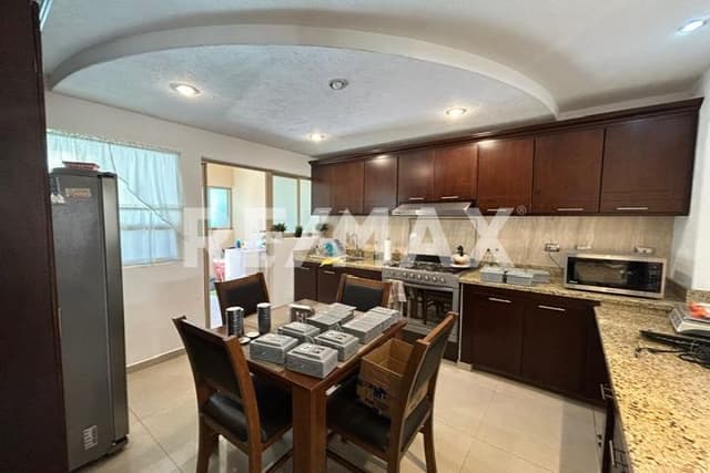 Casa en Venta - 5
