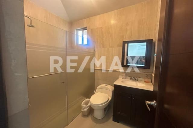 Casa en Venta - 5
