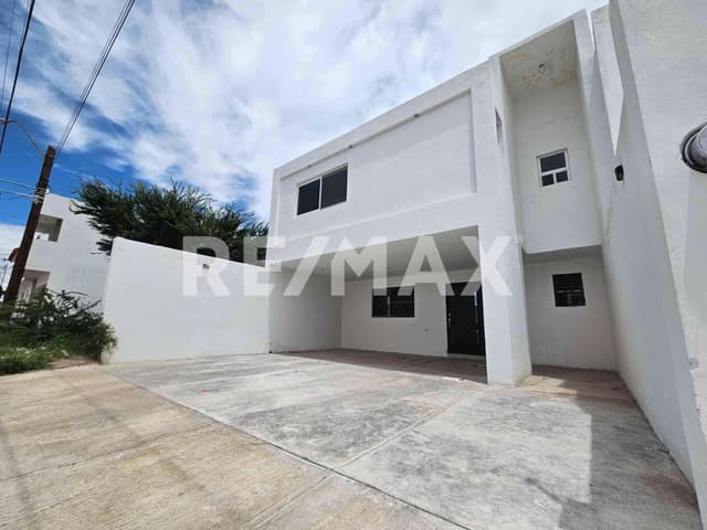 Casa en venta Fraccionamiento Valle Florido (Cercana al super Fco. Villa)