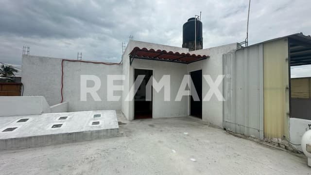 Venta de casa sola en colonia Ciudad Chapultepec, Cuernavaca, Morelos...Clave 5145