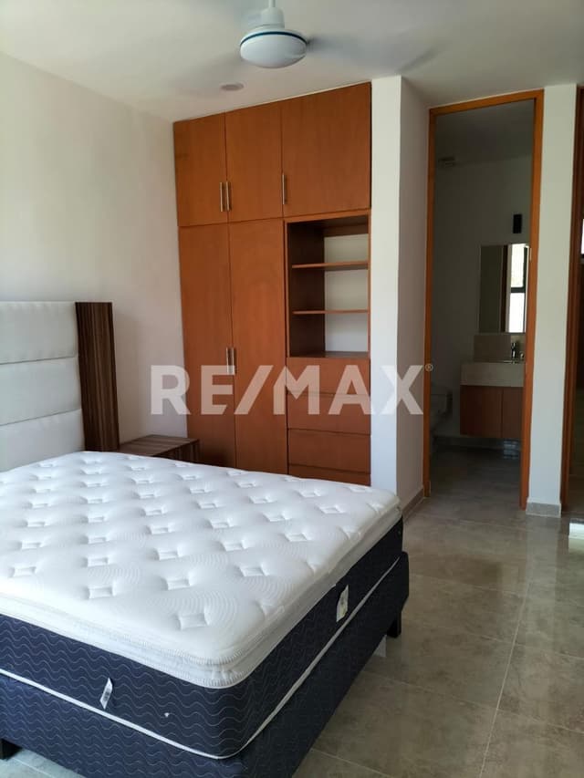 Departamento en renta en Hommu Temozón amueblado